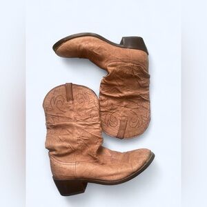 Tan leather men's cowboy Durango boots with brown heel size 12